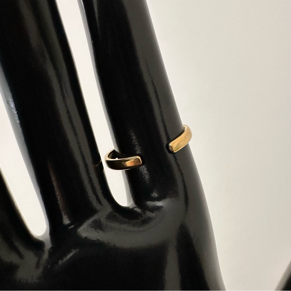 Gold Flower Ring - Picture 3 of 4